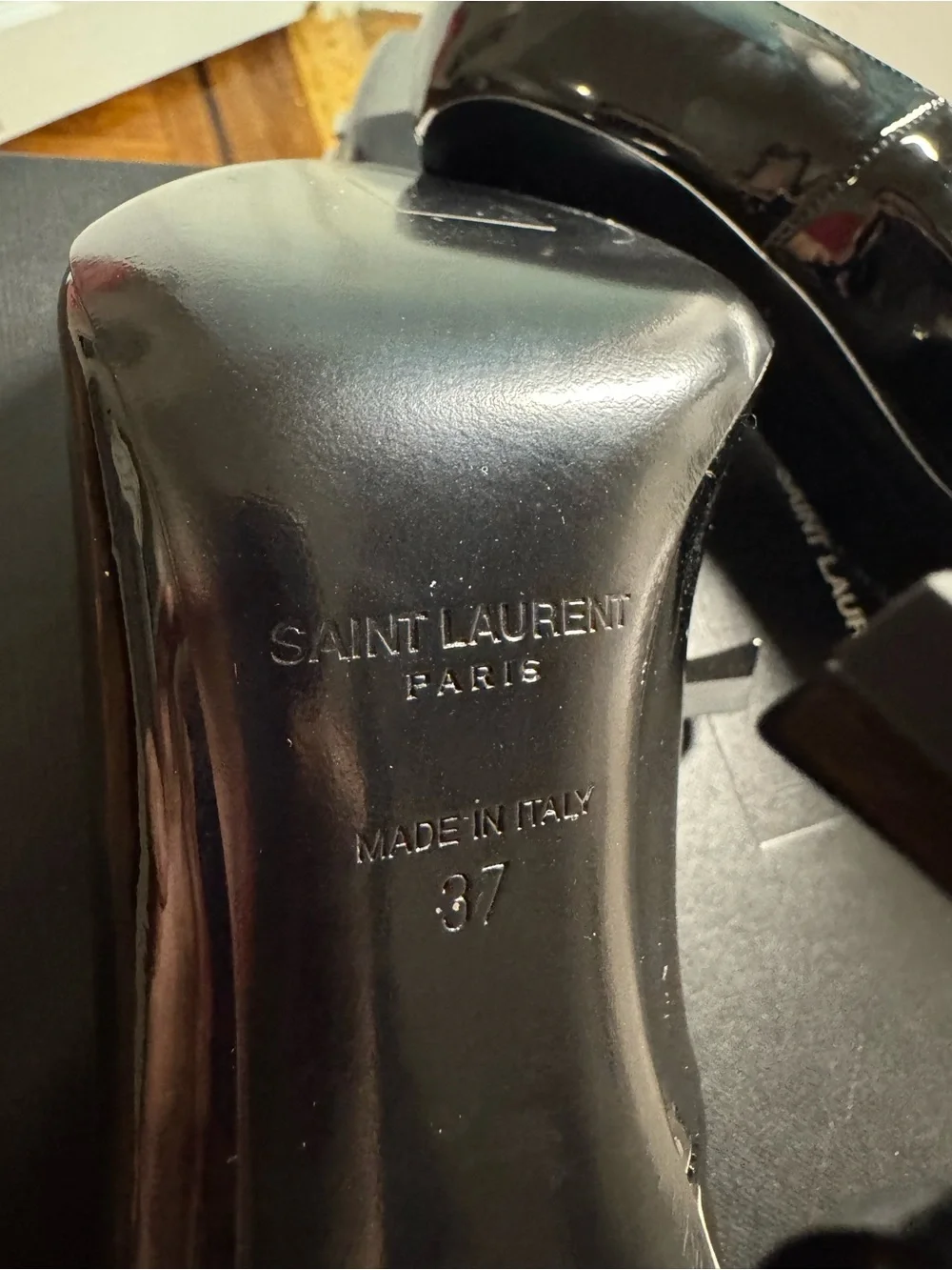 Saint Laurent Black Patent Pointed-Toe Stiletto Pumps - Picture 3 of 7